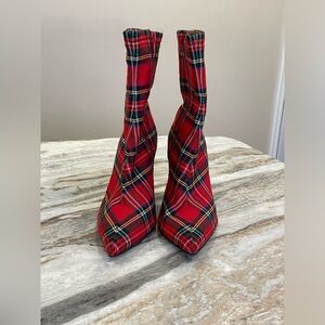 NWOT Jeffrey Campbell "SIREN" Plaid Booties